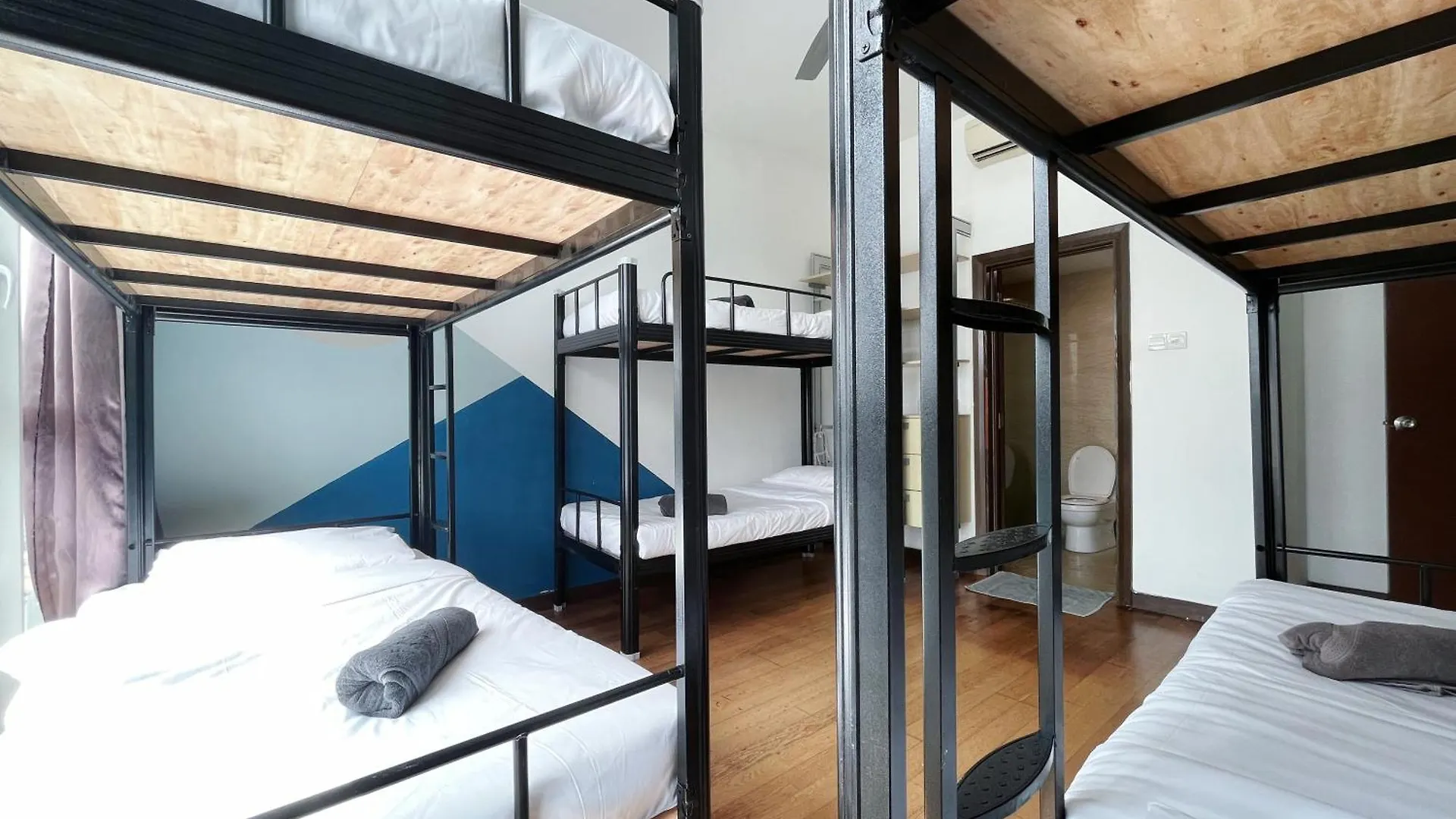 Regalia Residence Hostel By Awesomestay Kuala Lumpur Malaysia